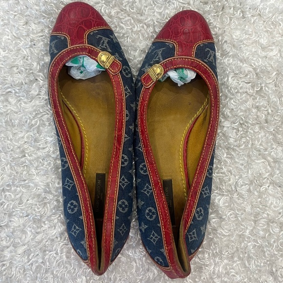 Louis Vuitton Women’s Loafers Ballet Flats - Picture 10 of 12